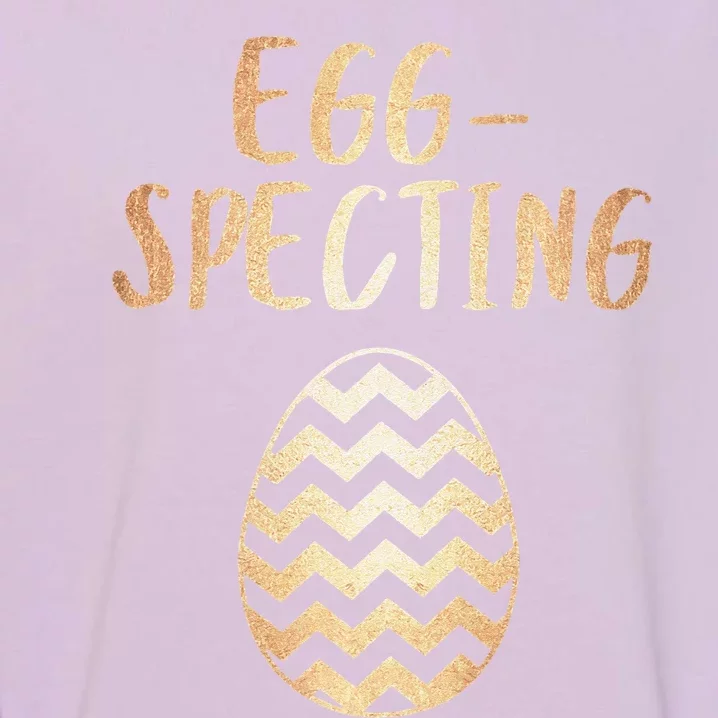 EggSpecting Women's Pregnancy Easter Outfit Love Garment-Dyed Sweatshirt