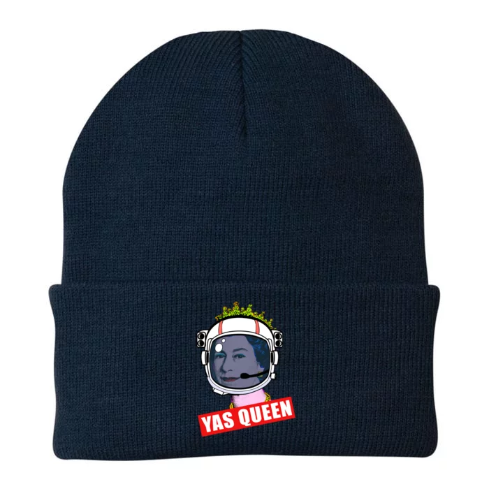 Elizabeth Yas Queen Funny Space Helmet Queen Of England Gift Knit Cap Winter Beanie