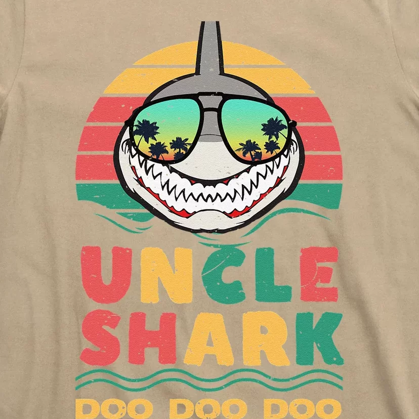 FAMILY 365 Uncle Shark Fathers Day Papa Dad Uncle Gift T-Shirt