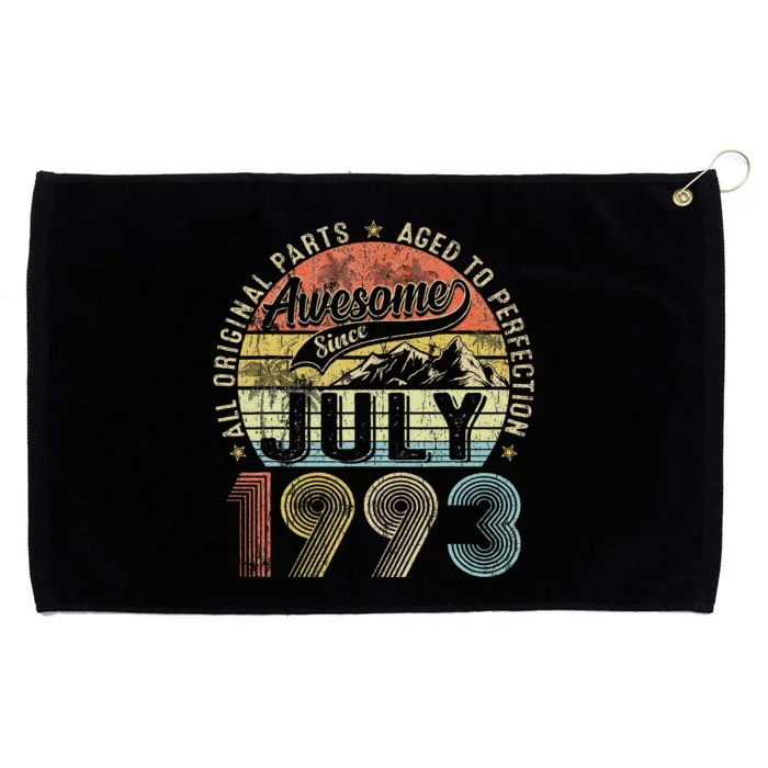 Funny 30 Year Old July 1993 Vintage Retro 30th Birthday Gift Grommeted Golf Towel