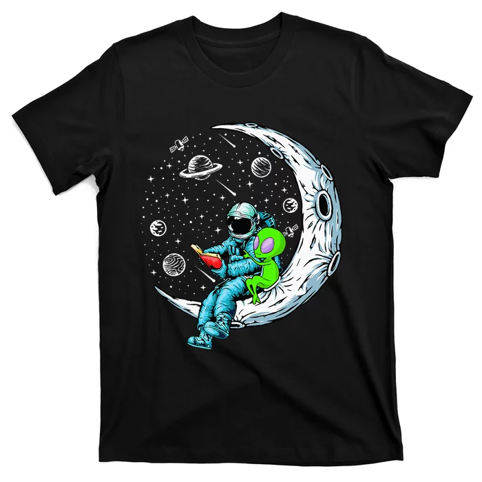 Funny Alien & Astronaut Reads Book Outer Space Book Readers T-Shirt