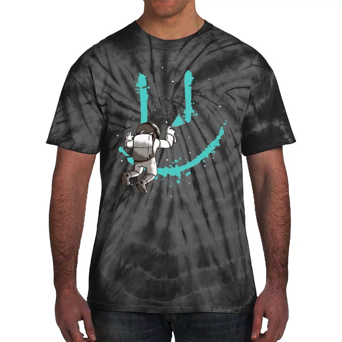 Funny Astronaut Drawing Smile Grafitti In Galaxy Tie-Dye T-Shirt