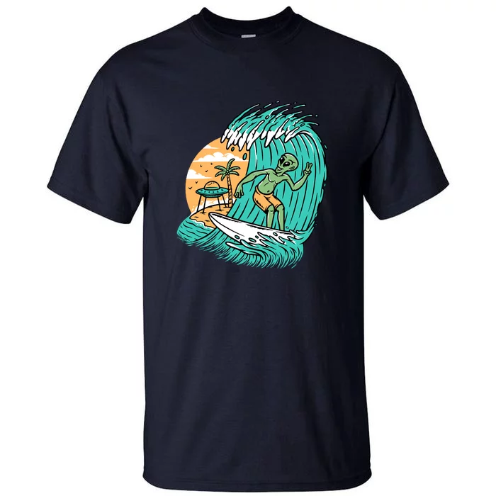 Funny Aliens Surfing On The Beach Holiday Tall T-Shirt