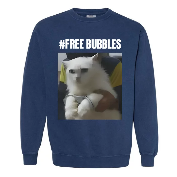 Free Bubbles Cat Garment-Dyed Sweatshirt