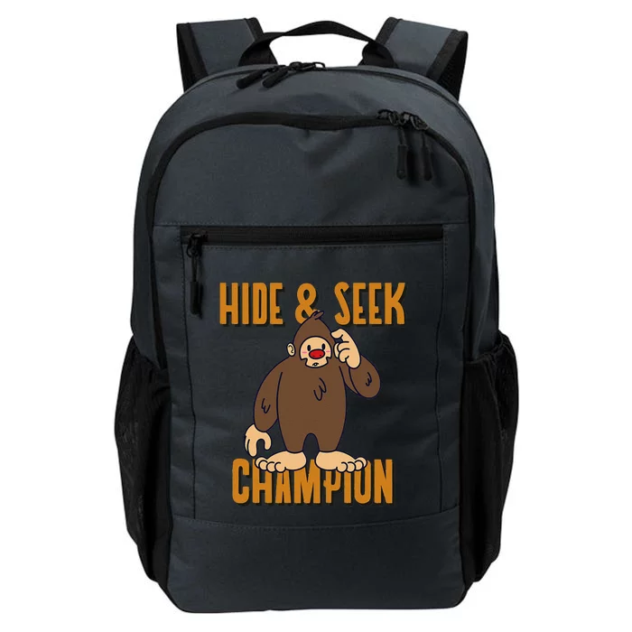 FUNNY BIGFOOT FUNNY CAMPING FUNNY SCARY FUNNY HALLOWEEN Daily Commute Backpack