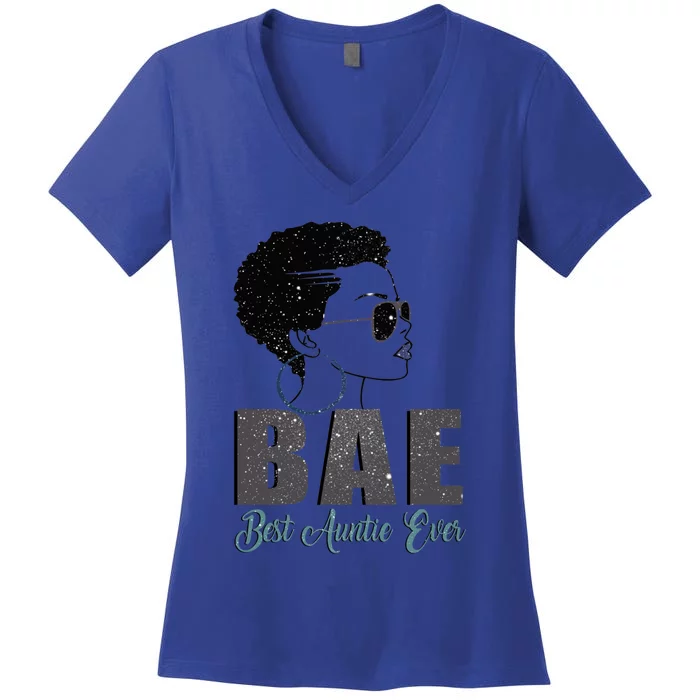 Funny Bae Gift Best Auntie Ever Gift Women's V-Neck T-Shirt