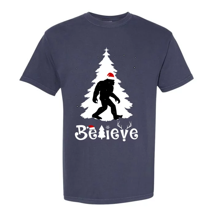 Funny Believe In Sasquatch Christmas Garment-Dyed Heavyweight T-Shirt