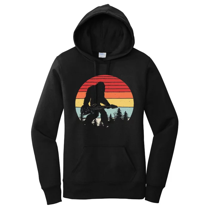 funny Bigfoot playing acoustic guitar player Women's Pullover Hoodie