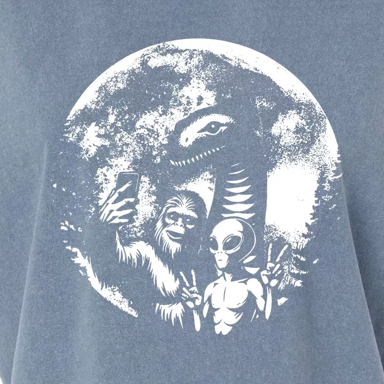 Funny Bigfoot Sasquatch Alien Loch Ness Full Moon Selfie Garment-Dyed Women's Muscle Tee