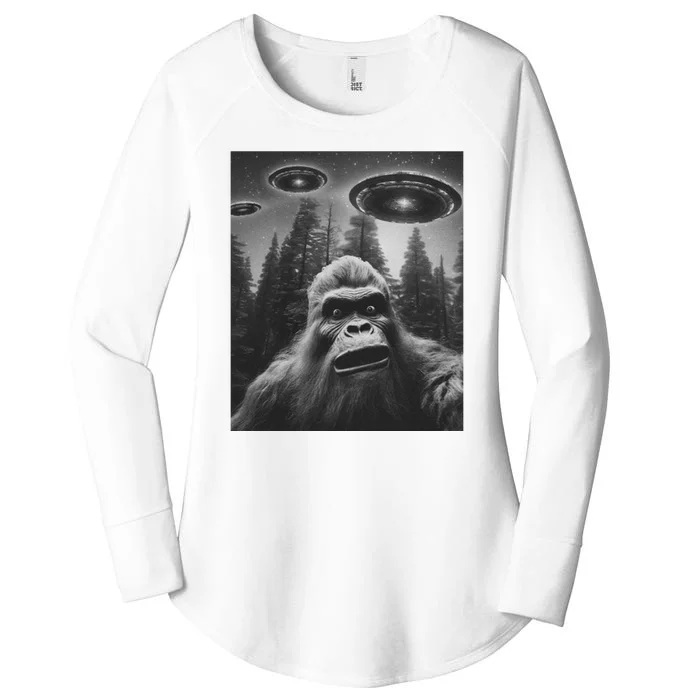 Funny Bigfoot Sasquatch Alien Ufo Women's Perfect Tri Tunic Long Sleeve Shirt