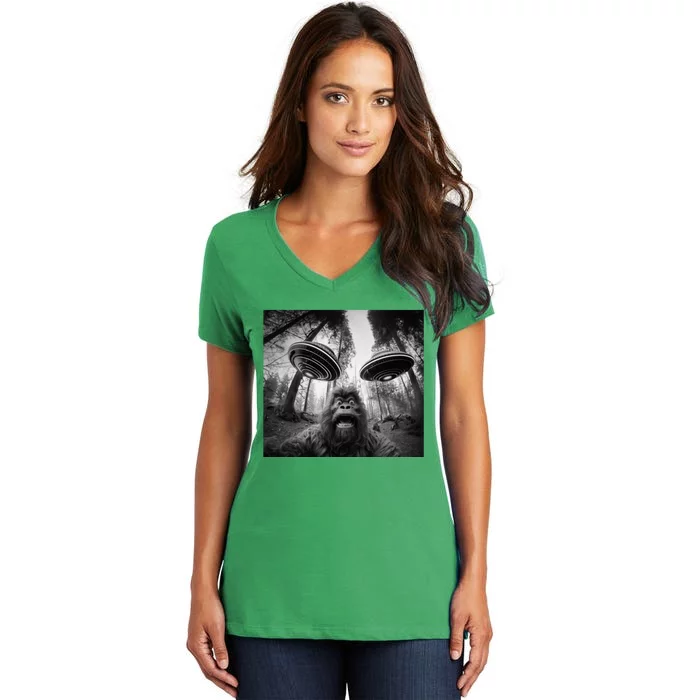 Funny Bigfoot Sasquatch Alien Ufo For Women Graphic Women's V-Neck T-Shirt