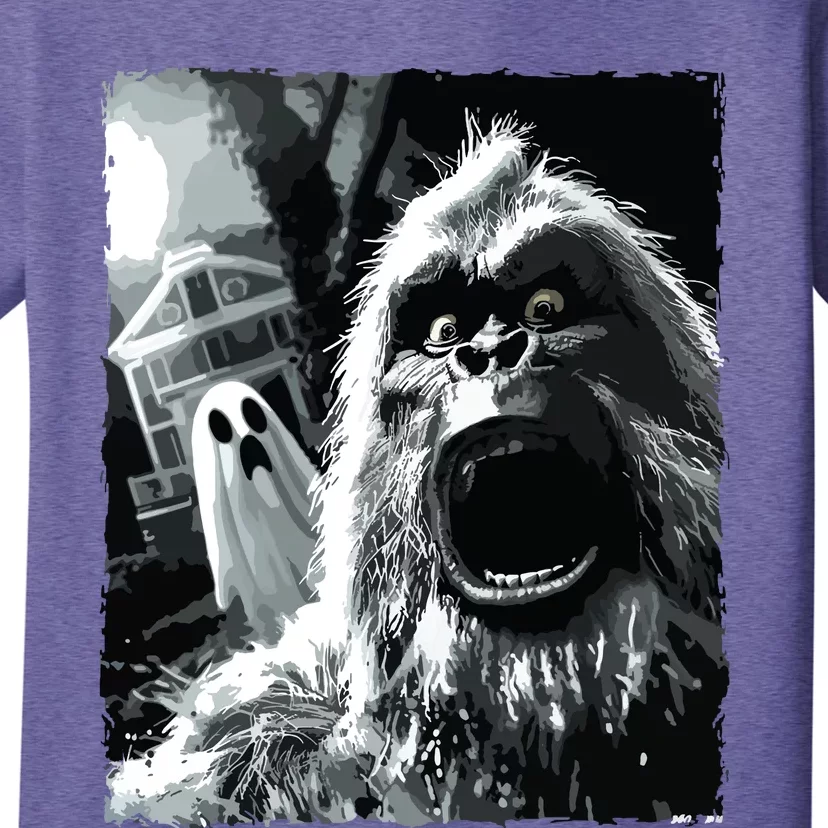 Funny Bigfoot Sasquatch Halloween T-Shirt