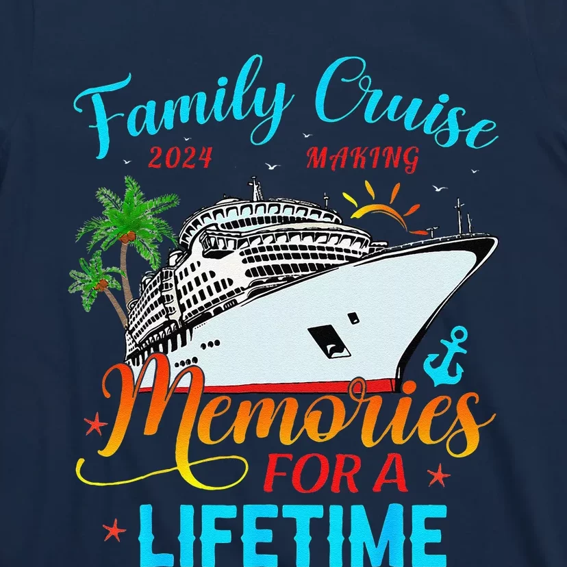 Family Cruise 2024 Making Memories For A Lifetime Beach T-Shirt