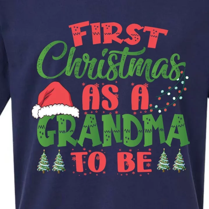 First Christmas As A Grandma To Be Gift Future Granny Xmas Meaningful Gift Sueded Cloud Jersey T-Shirt