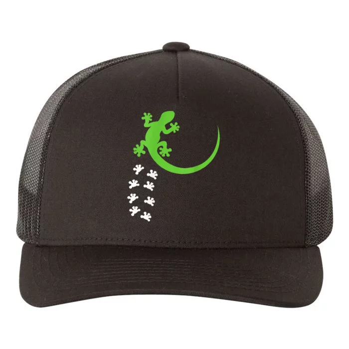 Fun Crested Gecko Eyelash Lizard Reptile Pet Herpetologist Yupoong Adult 5-Panel Trucker Hat