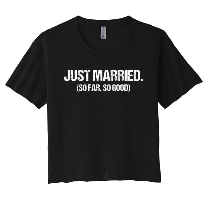 Funny Couple Just Married Women's Crop Top Tee