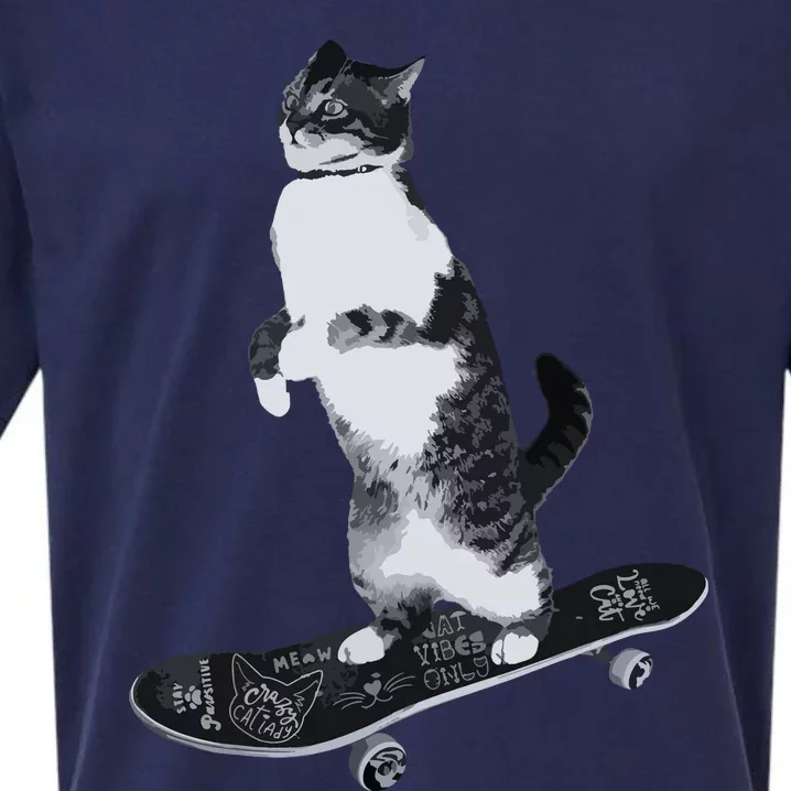 Funny Cats Lovers Skateboarding Cat Sueded Cloud Jersey T-Shirt