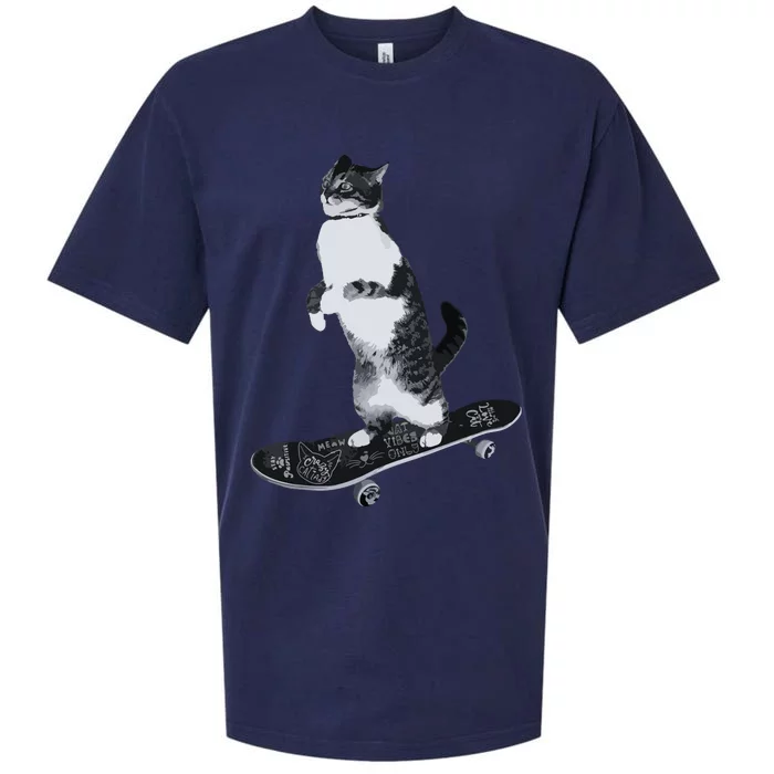 Funny Cats Lovers Skateboarding Cat Sueded Cloud Jersey T-Shirt