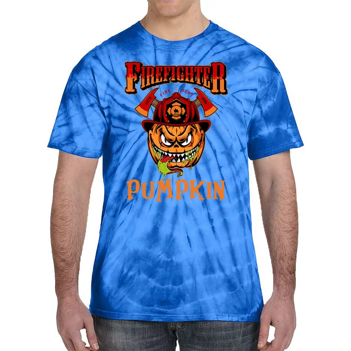 Firefighter Costume Pumpkin Halloween Firefighter Gift Tie-Dye T-Shirt