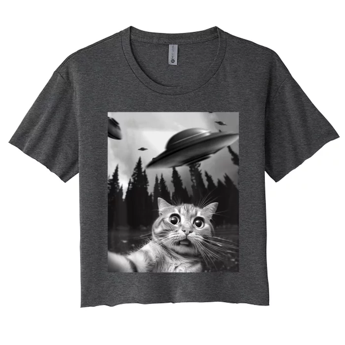 Funny Cat Selfie With UFOs Women's Crop Top Tee