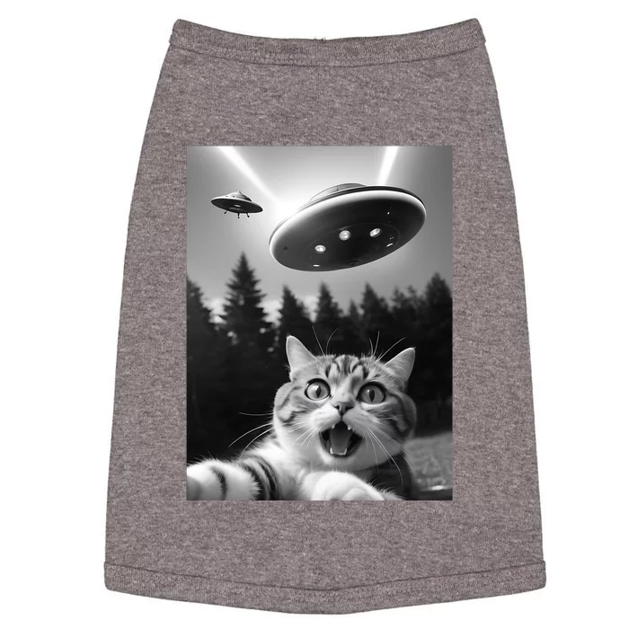 Funny Cat Selfie With Ufo Alien Doggie Tank