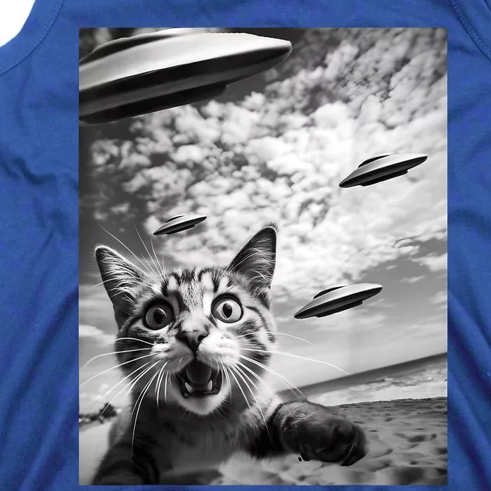 Funny Cat Selfie With Alien Ufos Tank Top