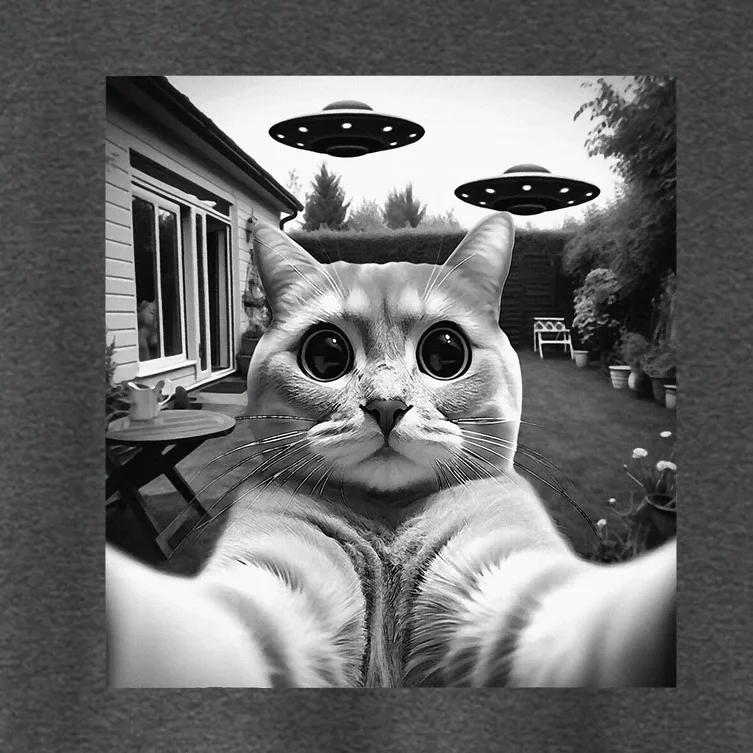 Funny Cat Selfie With Ufos Cat Mom Cat Dad Funny Cat Lover Women's Crop Top Tee