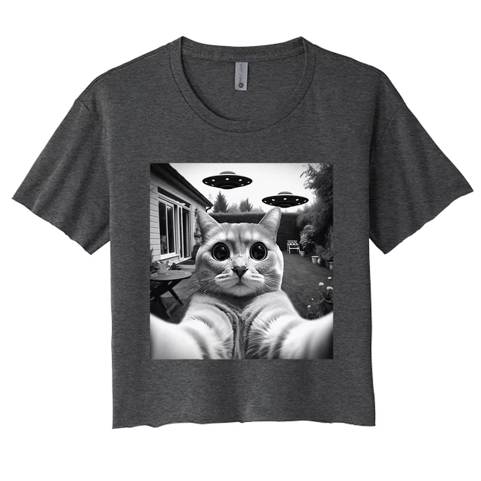 Funny Cat Selfie With Ufos Cat Mom Cat Dad Funny Cat Lover Women's Crop Top Tee