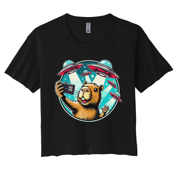 Funny Capybara Selfie With Ufos Women's Crop Top Tee