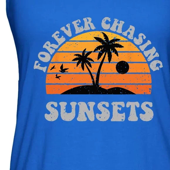 Forever Chasing Sunsets Funny Retro Sunset Photographer Ladies Essential Flowy Tank