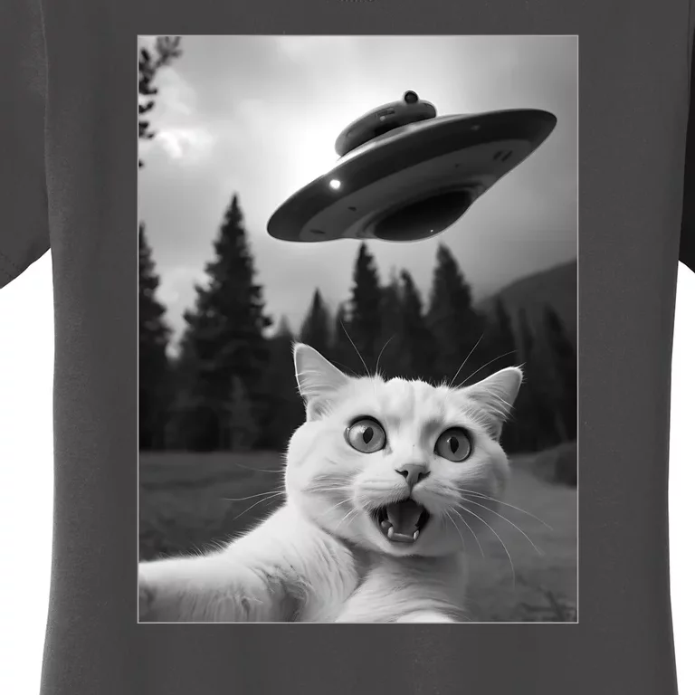 Funny Cat Selfie With A Ufo Women's T-Shirt