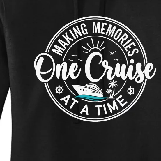 Family Cruise Shirp , Cruising Trip Women's Pullover Hoodie