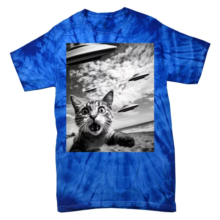 Funny Cat Selfie With Alien Ufos Funny Cat Lovers AlienS Ufo Tie-Dye T-Shirt