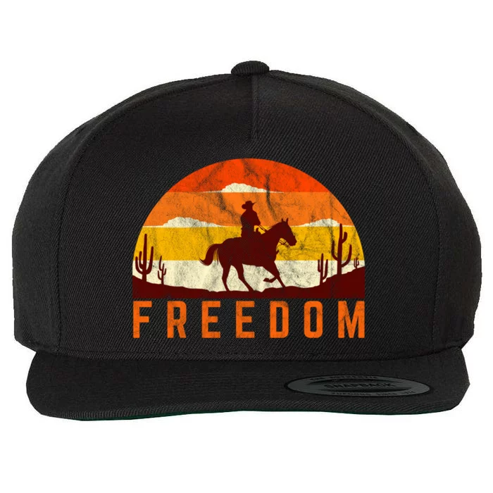 Freedom Cow Sunset Country Rodeo Horse Retro Vintage Gift Wool Snapback Cap