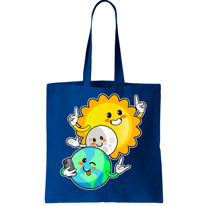 Funny Cute Total Solar Eclipse Earth Moon Sun Selfie Tote Bag