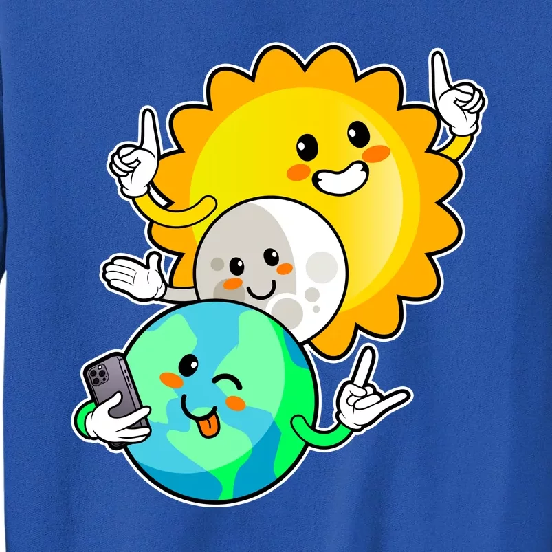 Funny Cute Total Solar Eclipse Earth Moon Sun Selfie Tall Sweatshirt