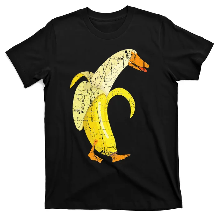 Funny Duck Banana Farm Animal Pun Distressed Design T-Shirt