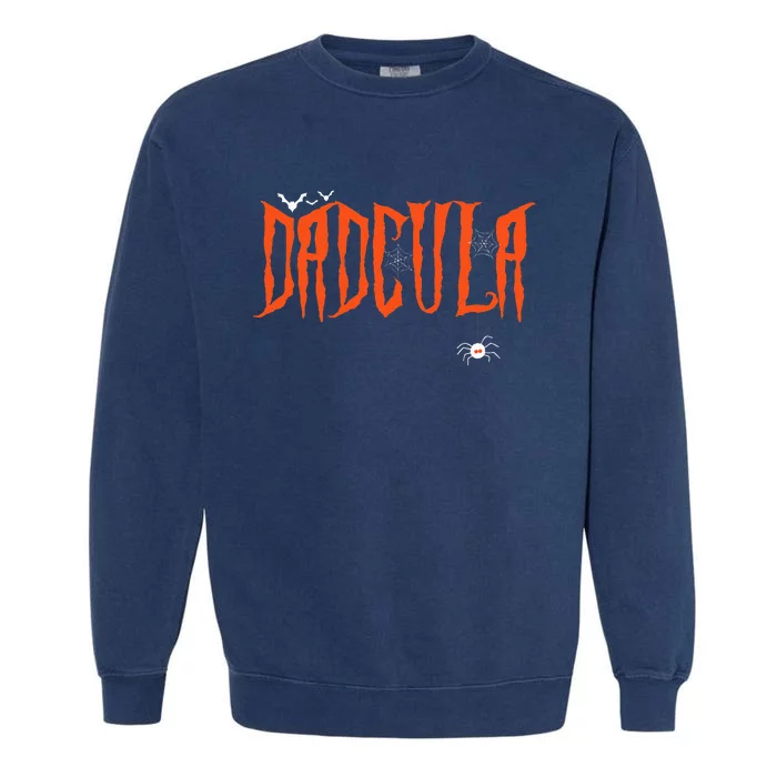 Funny Dadcula Halloween Dad Dracula Costume Momster Matching Garment-Dyed Sweatshirt