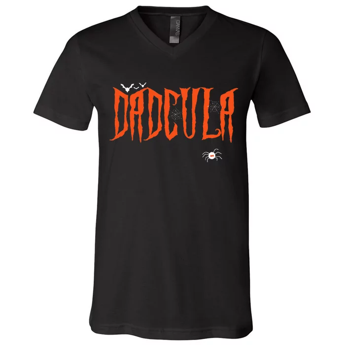 Funny Dadcula Halloween Dad Dracula Costume Momster Matching V-Neck T-Shirt