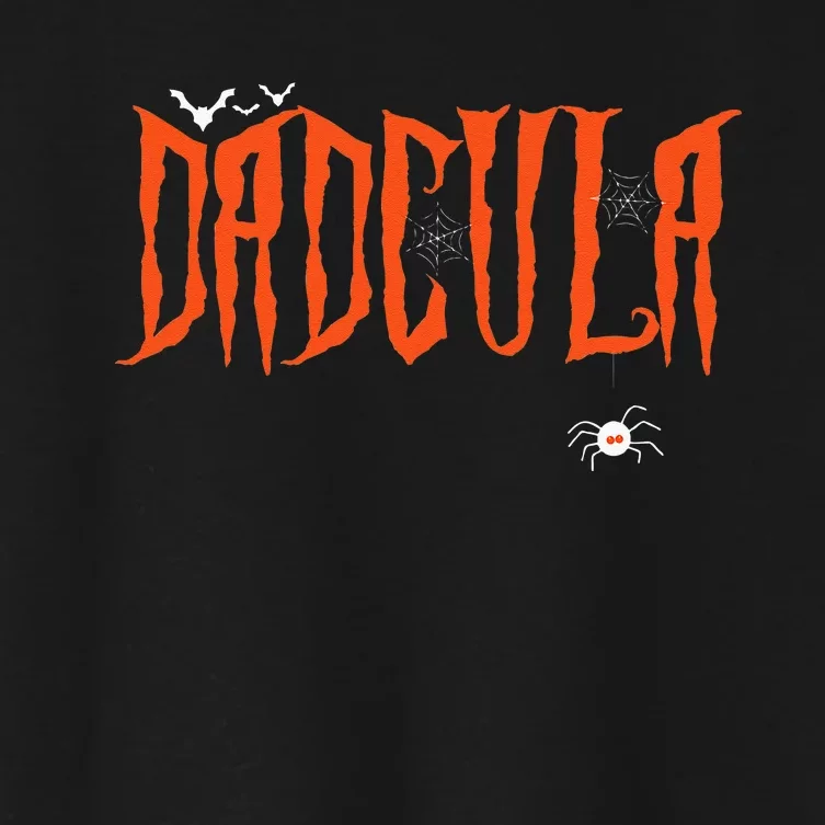 Funny Dadcula Halloween Dad Dracula Costume Momster Matching Women's Crop Top Tee