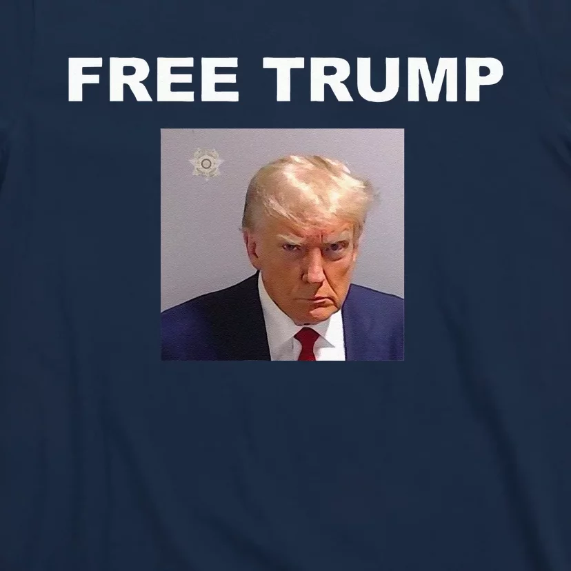 Free Donald Trump Mug Shot Republican President MAGA 2024 T-Shirt