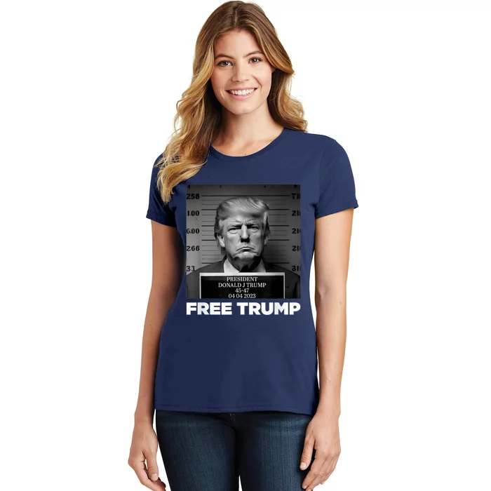 Free Donald Trump Mugshot Women's T-Shirt