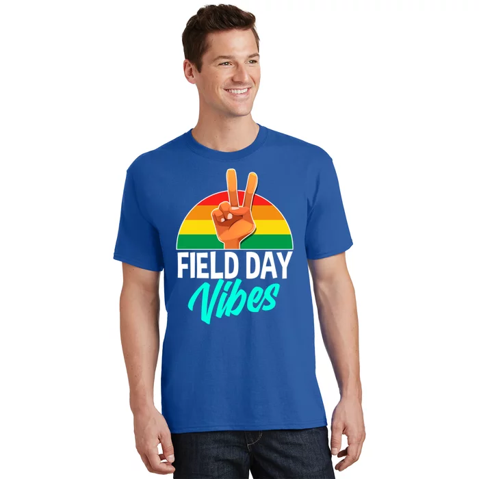 Field Days Vibes School Student Teacher Day Funny Gift T-Shirt