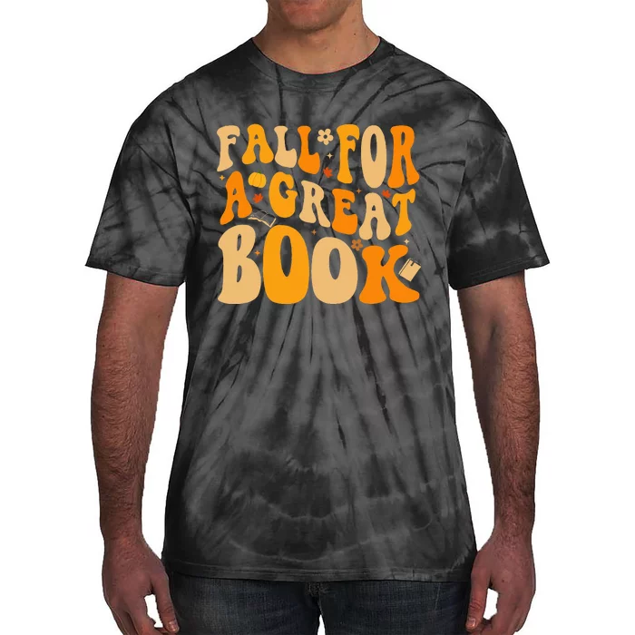 Fall For A Great Book Retro Fall Leaves Autumn Thanksgiving Tie-Dye T-Shirt