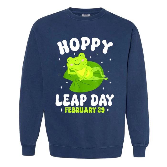 Funny Frog Hoppy Leap Day February 29 Birthday Leap Year Garment-Dyed Sweatshirt