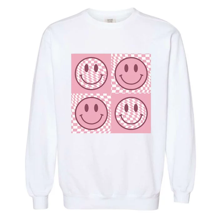 Funny Face Shirt Checkered Pattern Smile Face Meme Trendy Garment-Dyed Sweatshirt