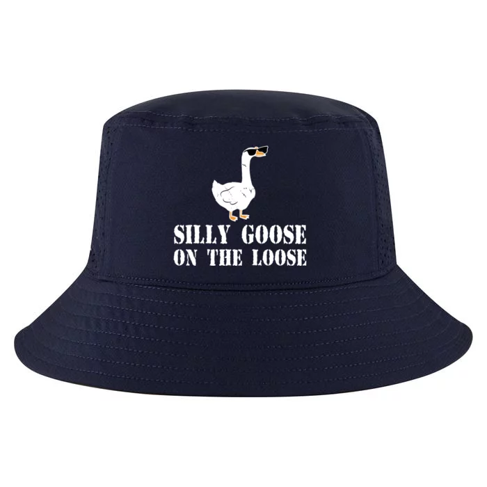 Funny Goose Quote Silly Goose On The Loose Cool Comfort Performance Bucket Hat