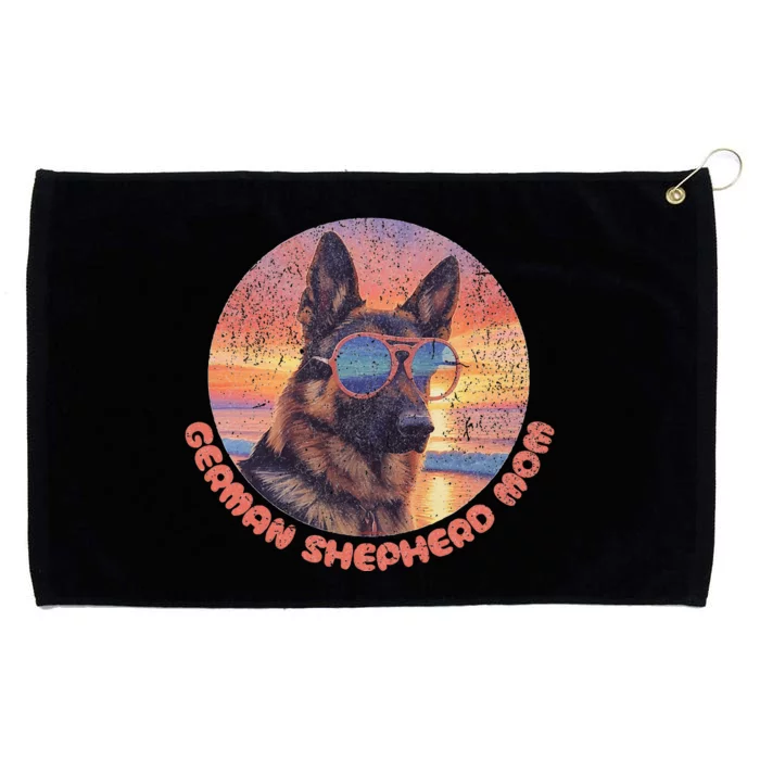 Funny German Shepherd Mom GSD Schäferhund Mom Mama Grommeted Golf Towel