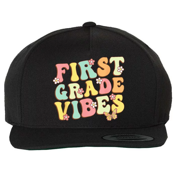 First Grade Vibes Hello Team 1st Grade Teacher Retro Wool Snapback Cap