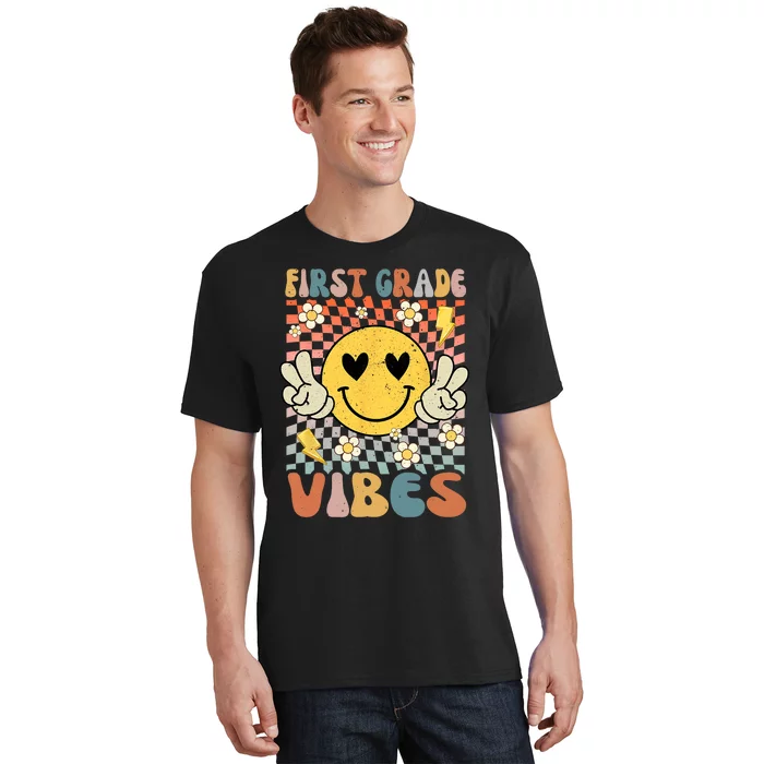 First Grade Vibes 1st Grade Retro Teacher 1st Day Of School T-Shirt